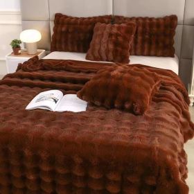 Polyester Carpet Rabbit Bubble Velvet Thickened Nap Blanket Quilt (Option: Brown-120x200cm)